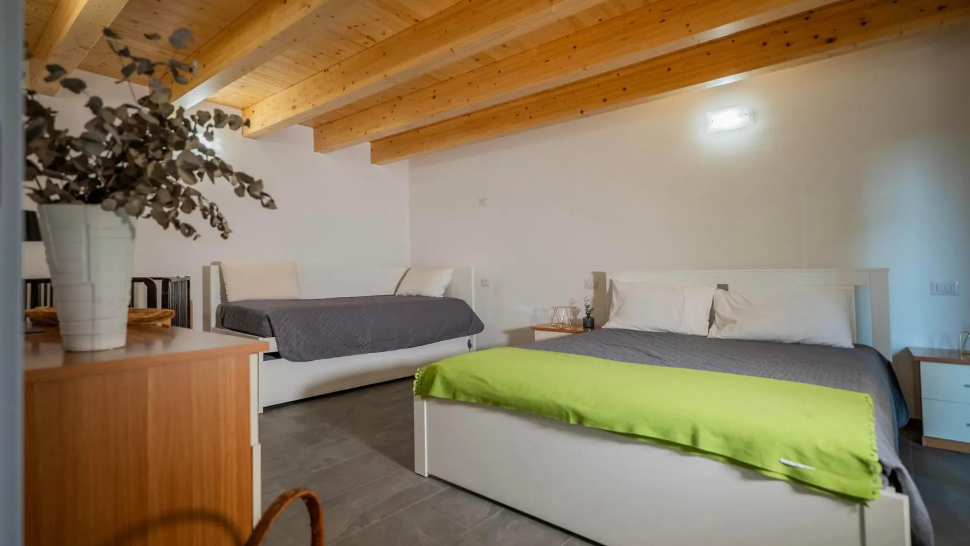 Apartment Delfina Home Giardino 013239-Cni-00130 Vercana