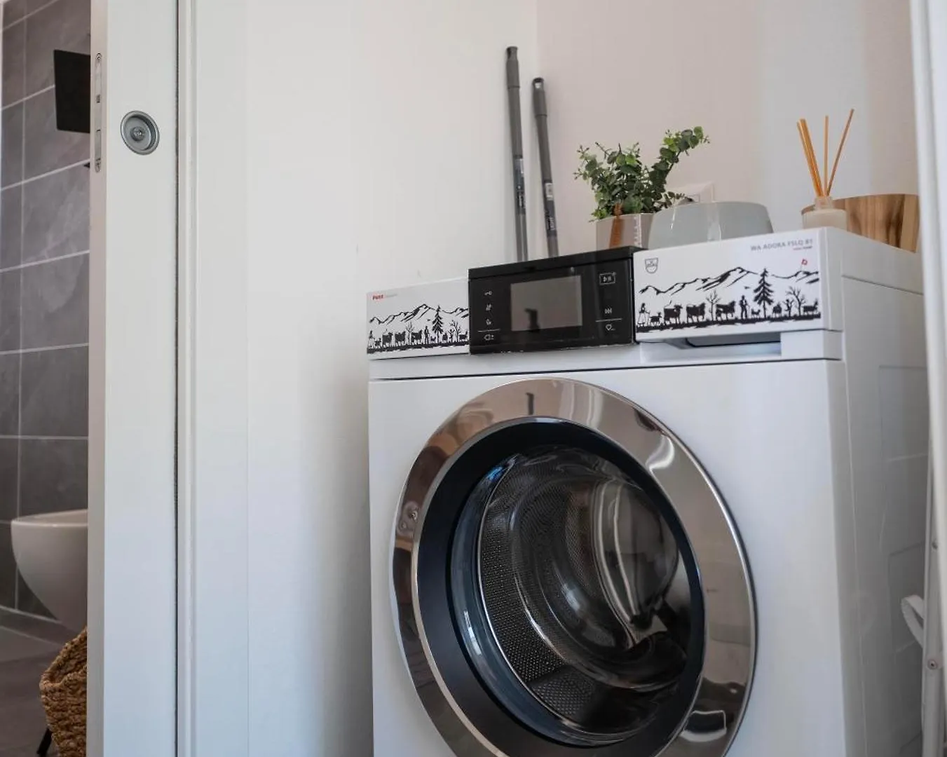 Delfina Home Giardino 013239-Cni-00130 Vercana Apartment
